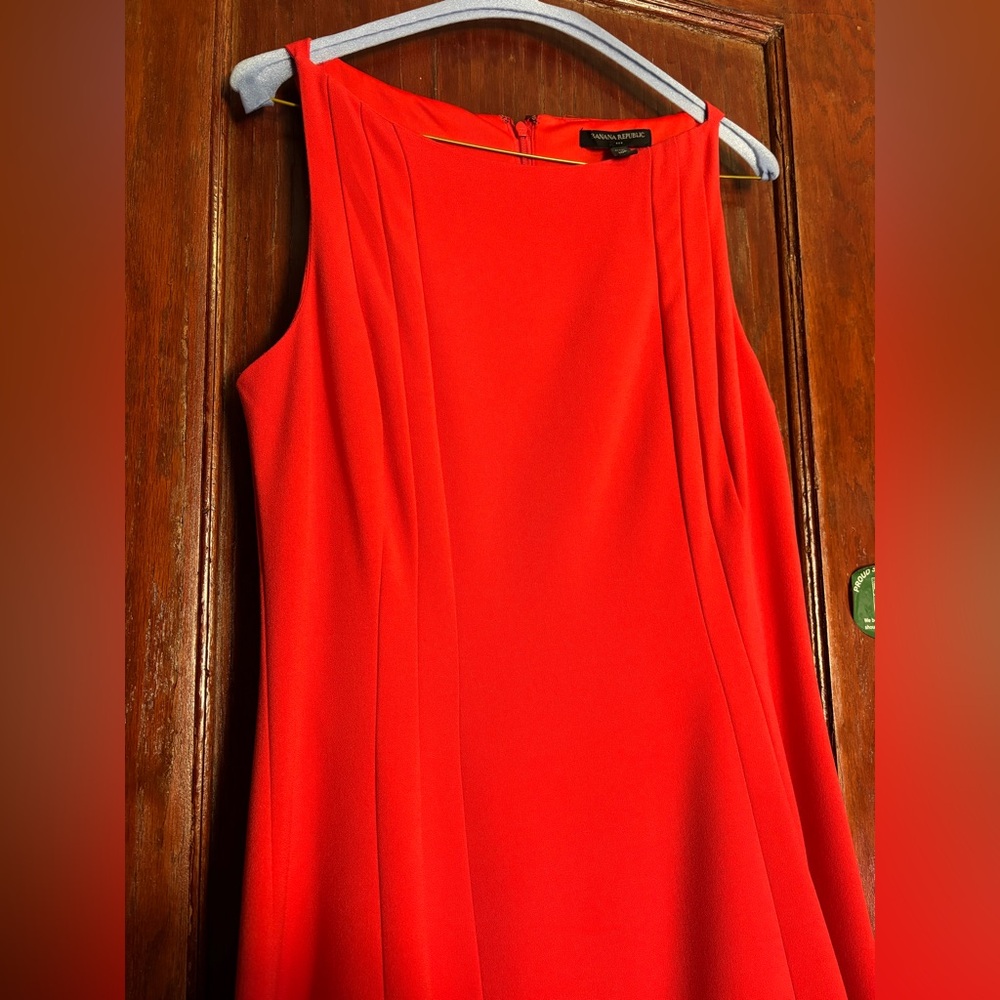 Banana Republic Dress in Coral, size 10P